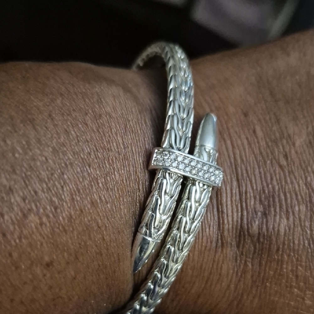 ***SOLD*** SOLD*** HOST PICK John Hardy Silver Spear Bangle Bracelet - Picture 2 of 4
